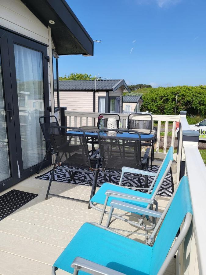 Luxury Woodland Retreat Holiday Home - Shorefield Country Park Downton  Bagian luar foto